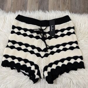 Lulu's High Waist Black and Cream Knit Shorts